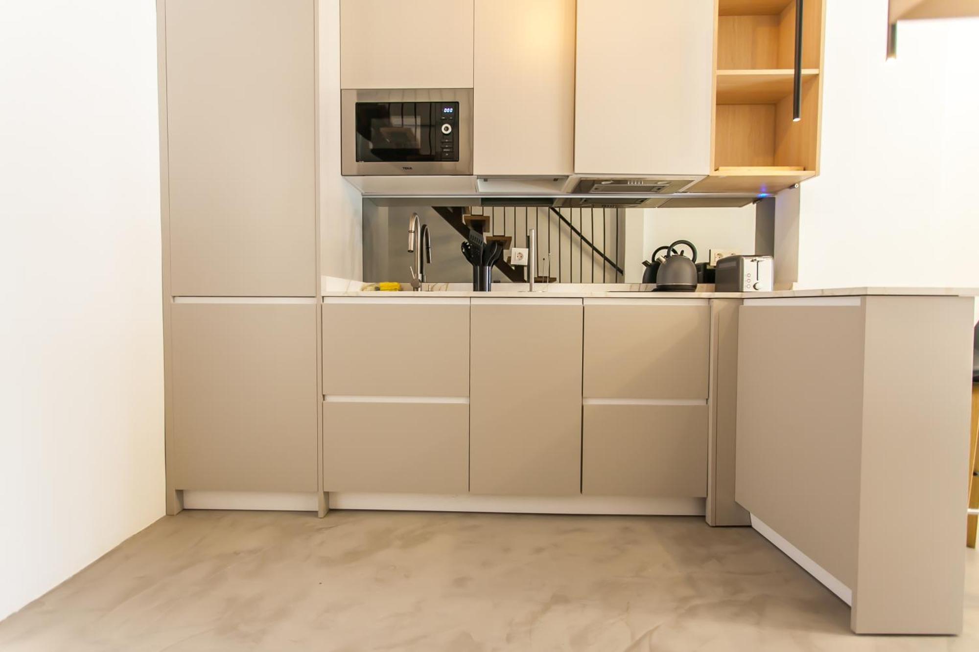 Guernica Luxury Duplex - Location, Light, And Art Lejlighed Madrid Eksteriør billede